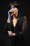 th_95275_mandy_moore_amfar_cinema_against_aids_tikipeter_celebritycity_031_123_834lo.jpg